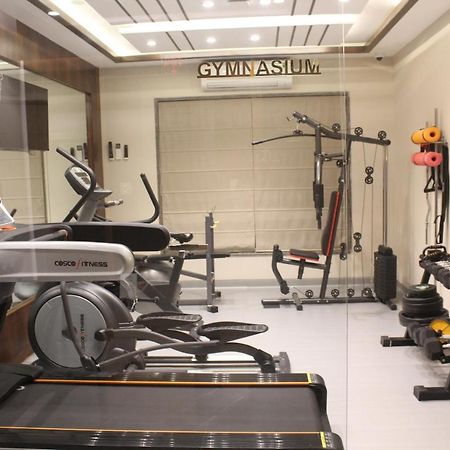 Hotel Rajhans Abhinandan ボーパール エクステリア 写真